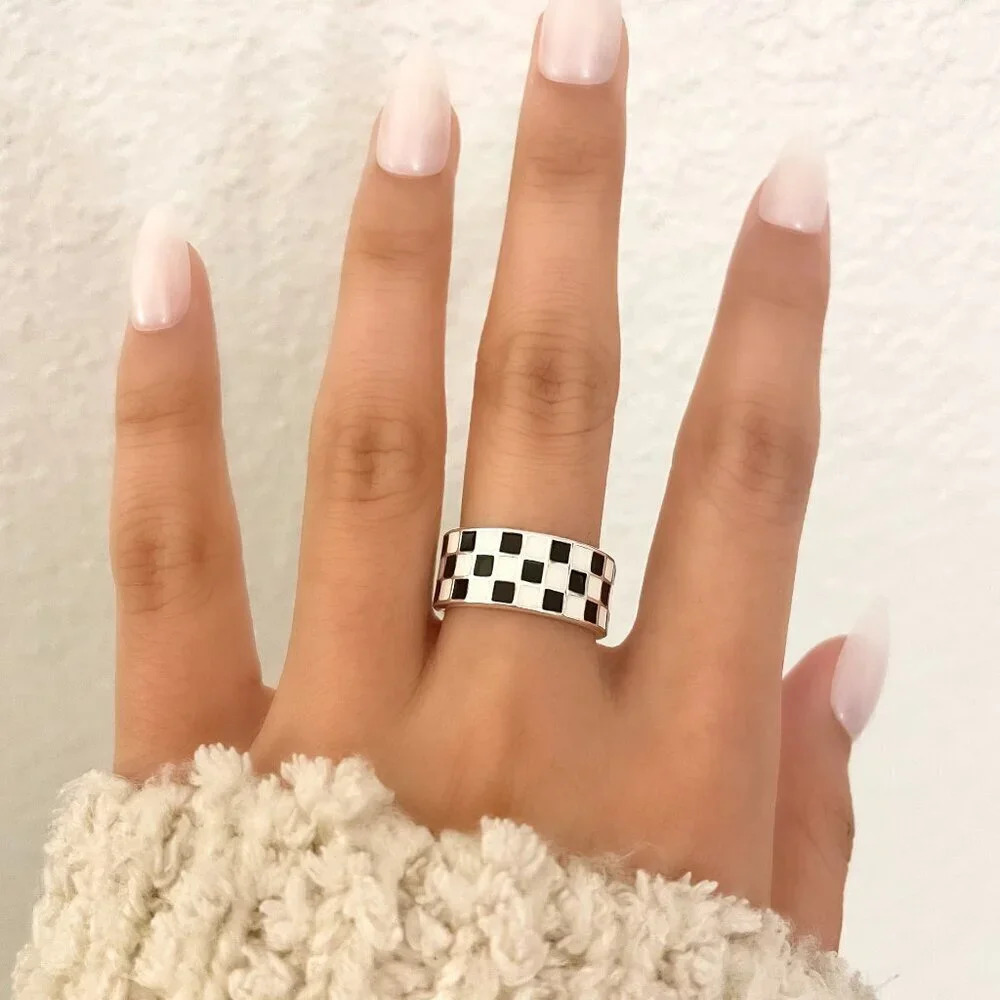 925 SSterling Silver Checkered Ring Checkerboard Ring Minimalist Wide Ring - Picture 3 of 6